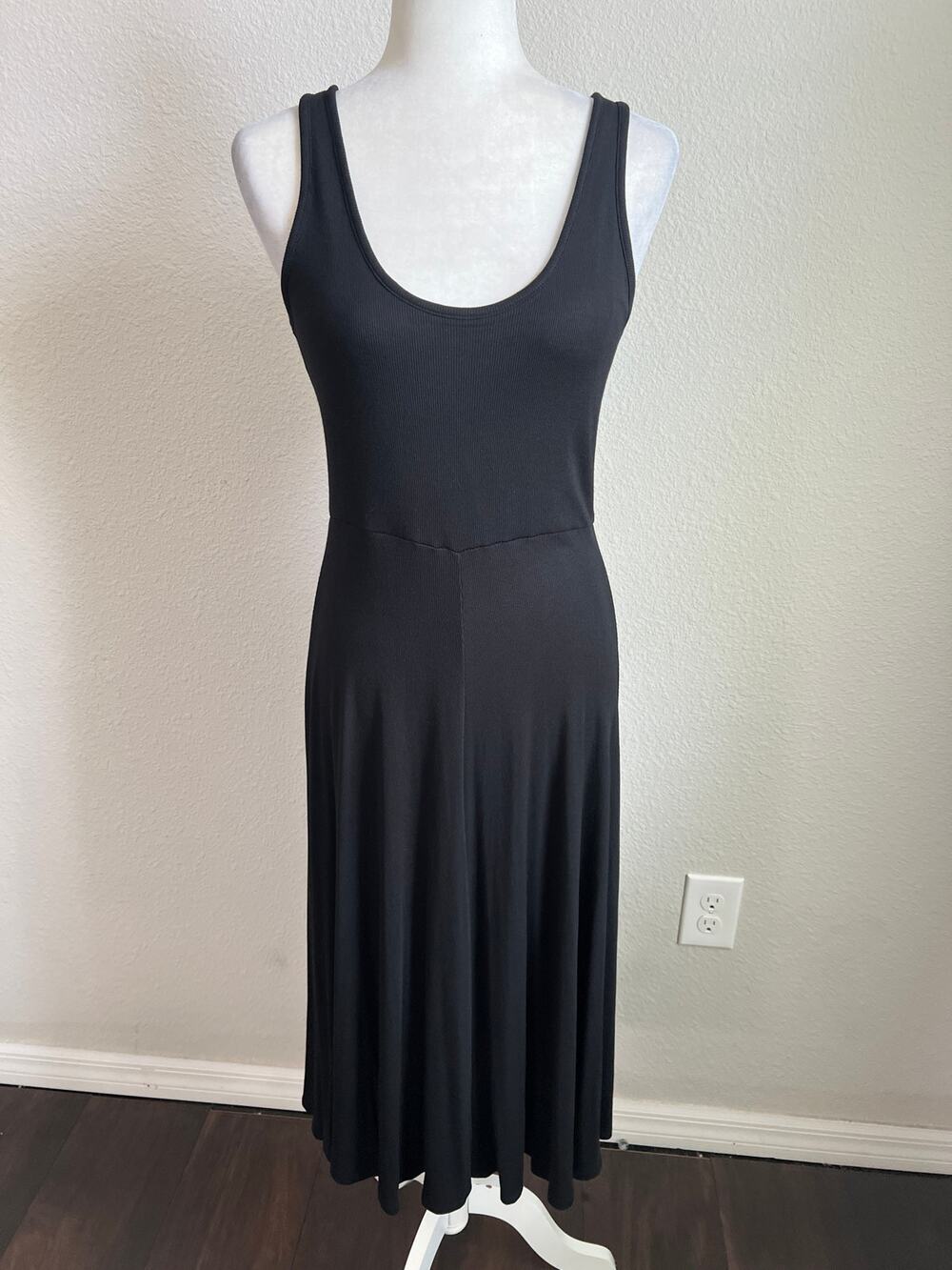 Marine Layer Lexi Black Fit & Flare Ribbed Midi Dress Women's M Sleeveless NEW